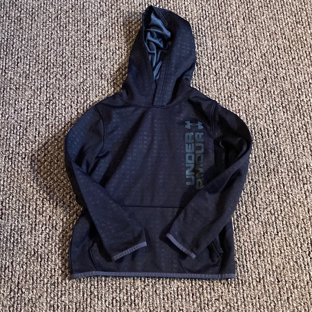 UA kids sweat shirt